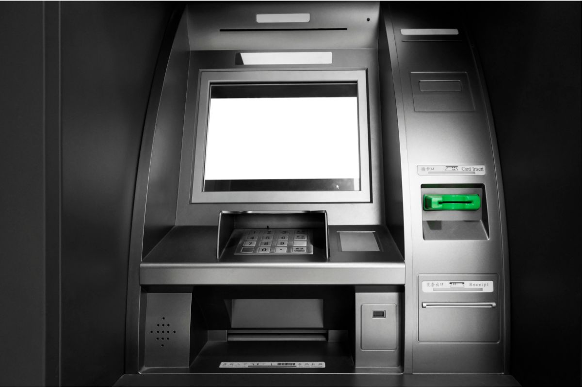 how to invest in atm machines